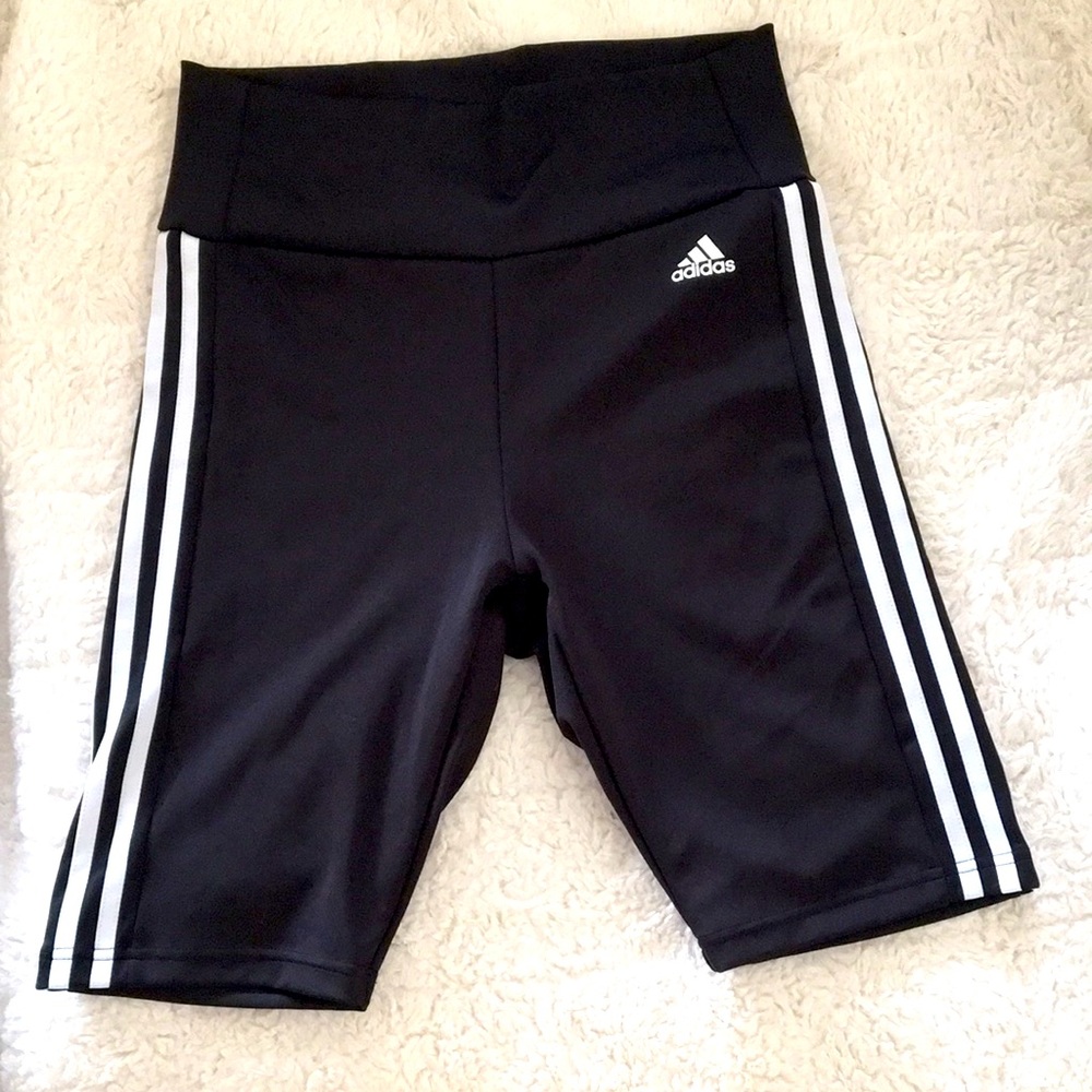 Designed 2 Move High Rise Short Sport Tights